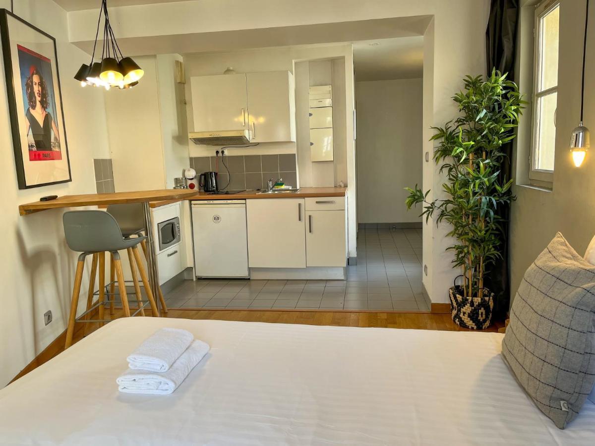 Ferienwohnung Charmant Studio Dans Un Immeuble Paris 5 Exterior foto
